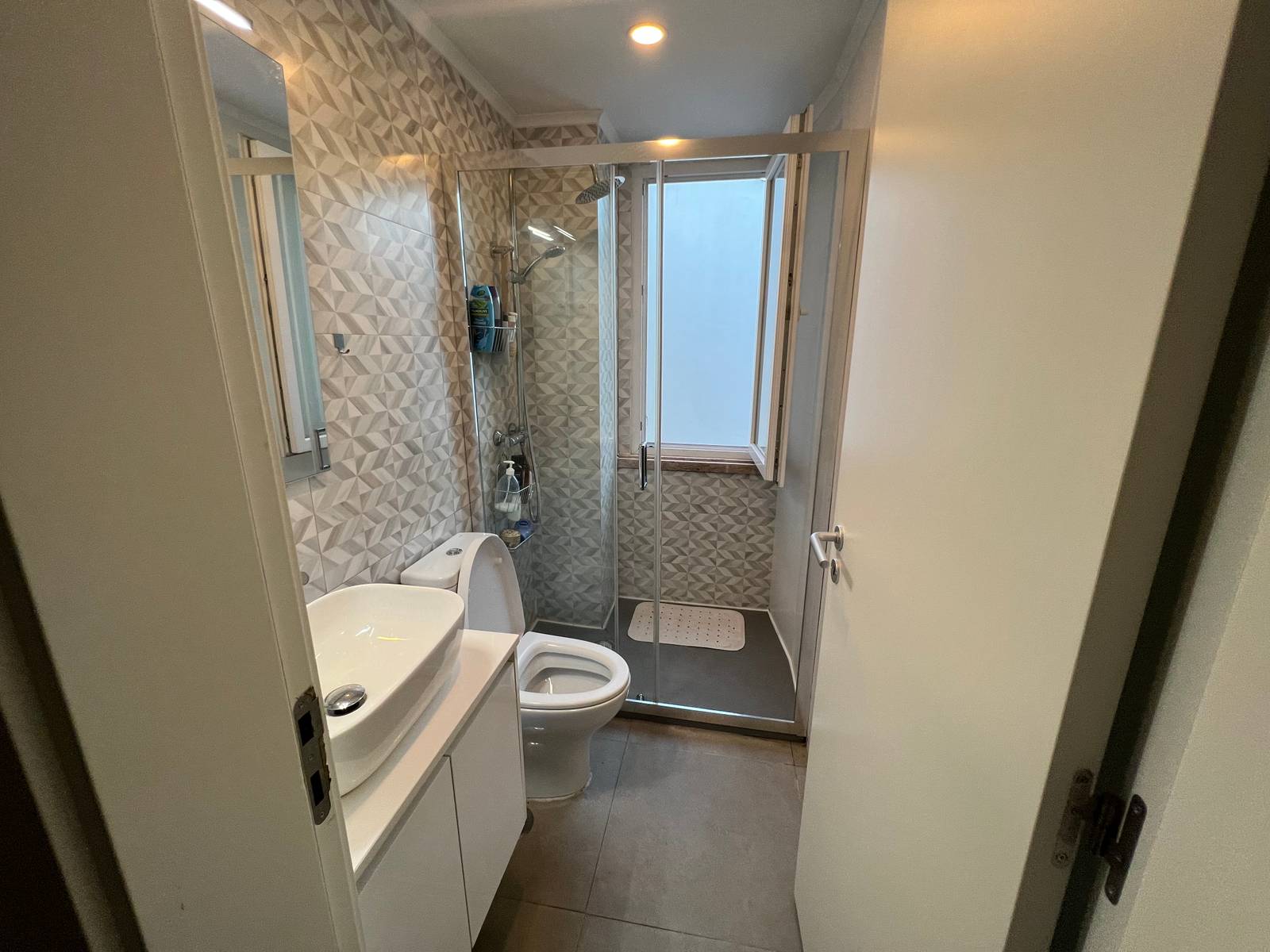 Quarto Single 1