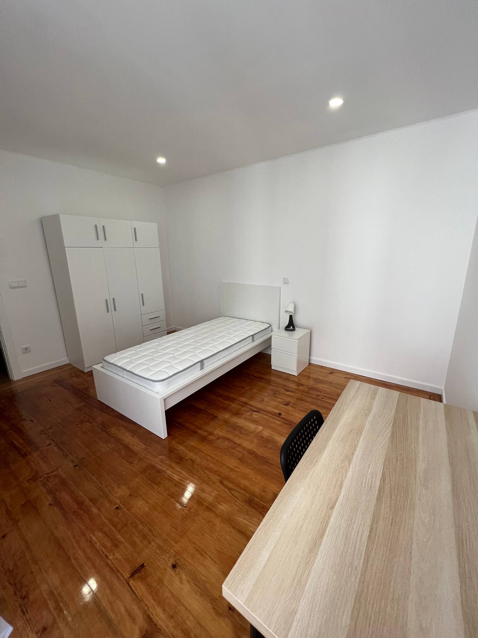 Quarto Single