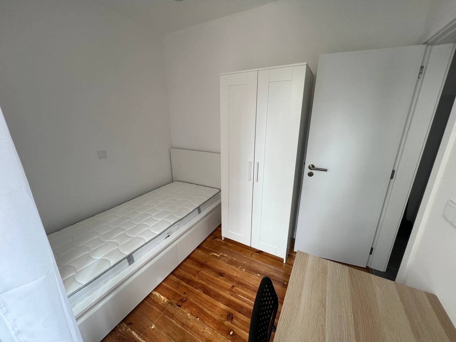 Quarto Single 6