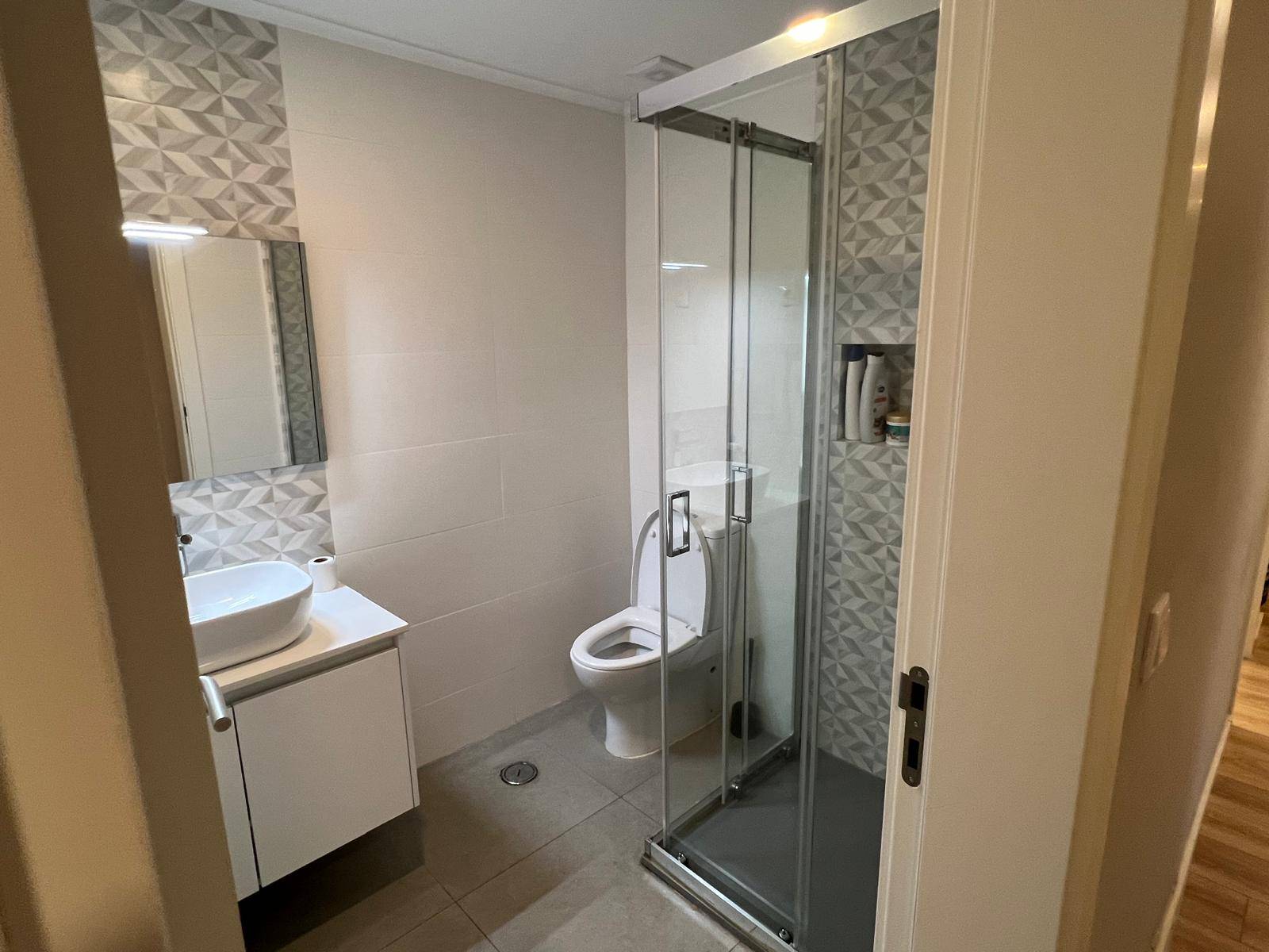 Quarto Single 1