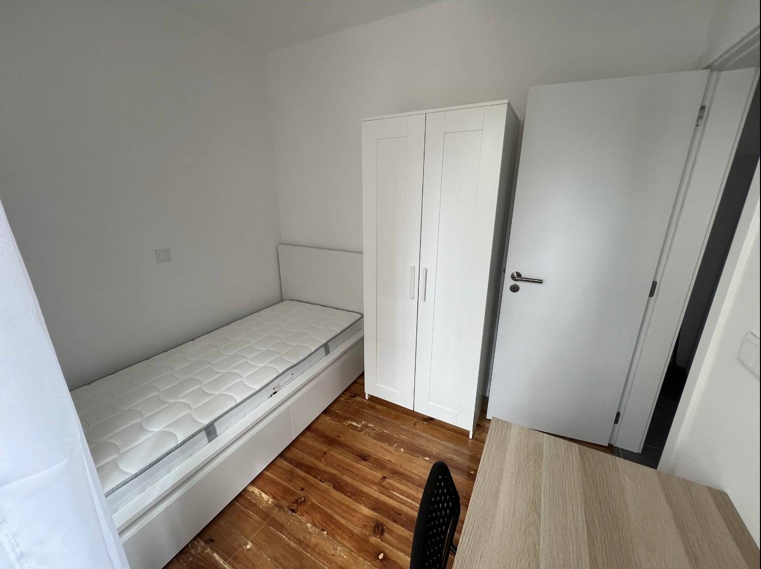 Quarto Single 4