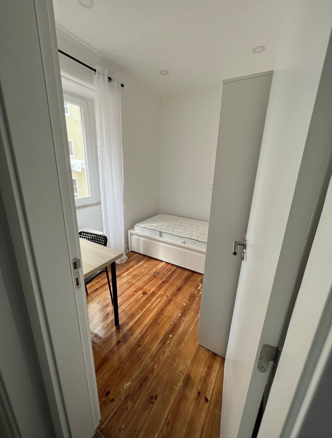 Quarto Single 4