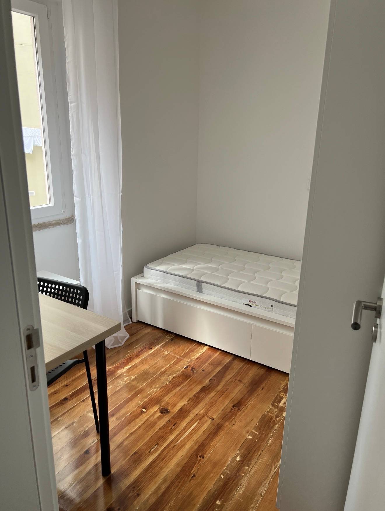 Quarto Single 4